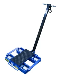 Steerable Moving Skate with Turntable